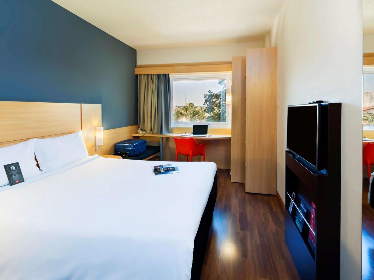 Ibis Paulinia Hotel Exterior photo